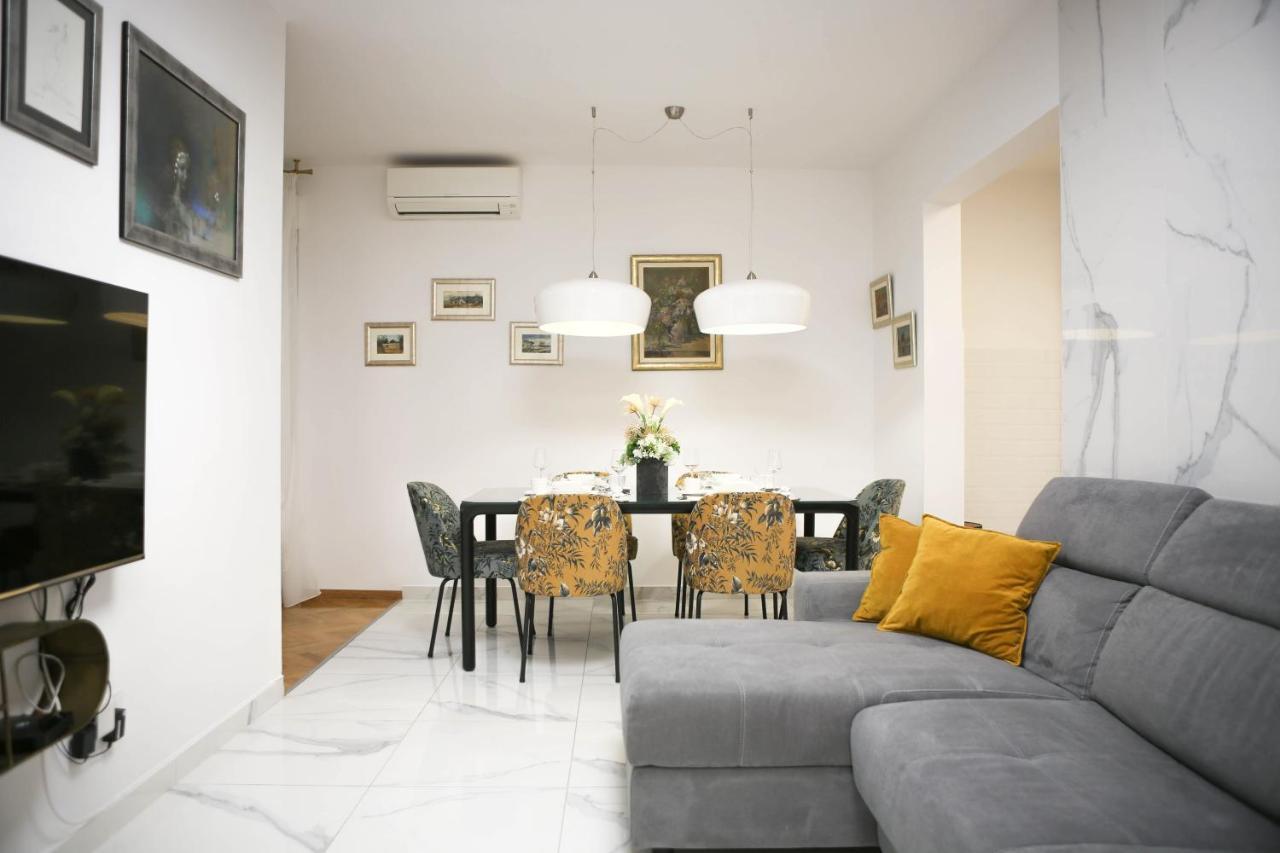 New & Luxury Apartment Tony Split Eksteriør bilde