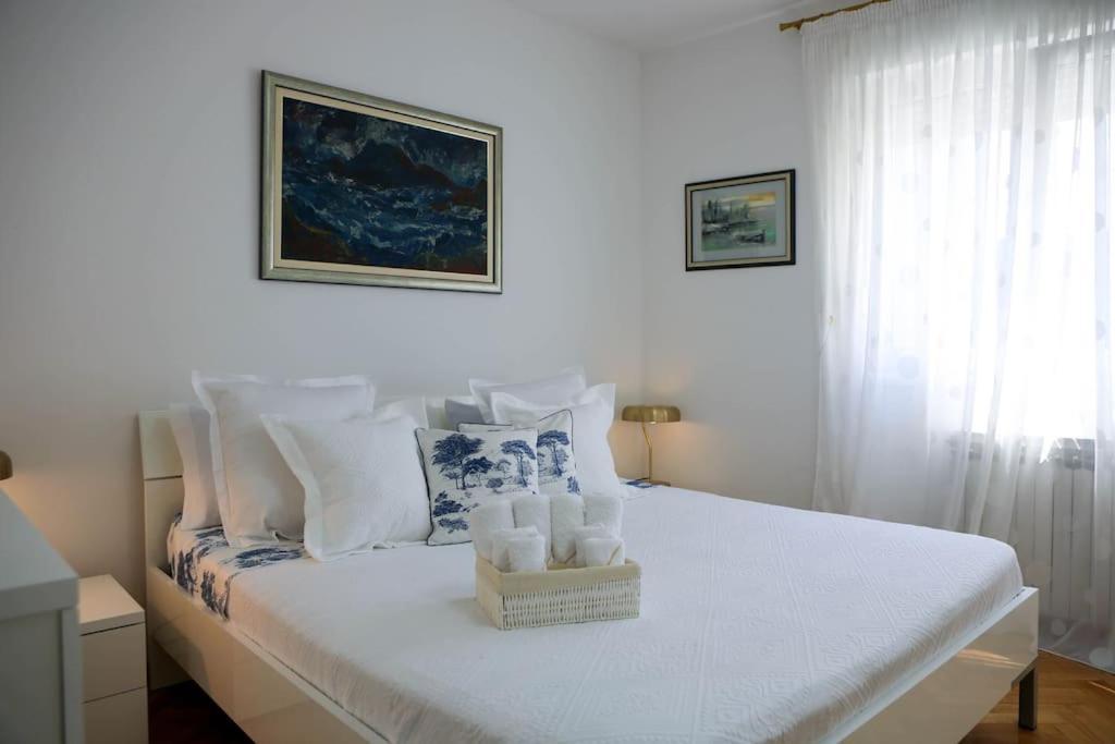 New & Luxury Apartment Tony Split Eksteriør bilde